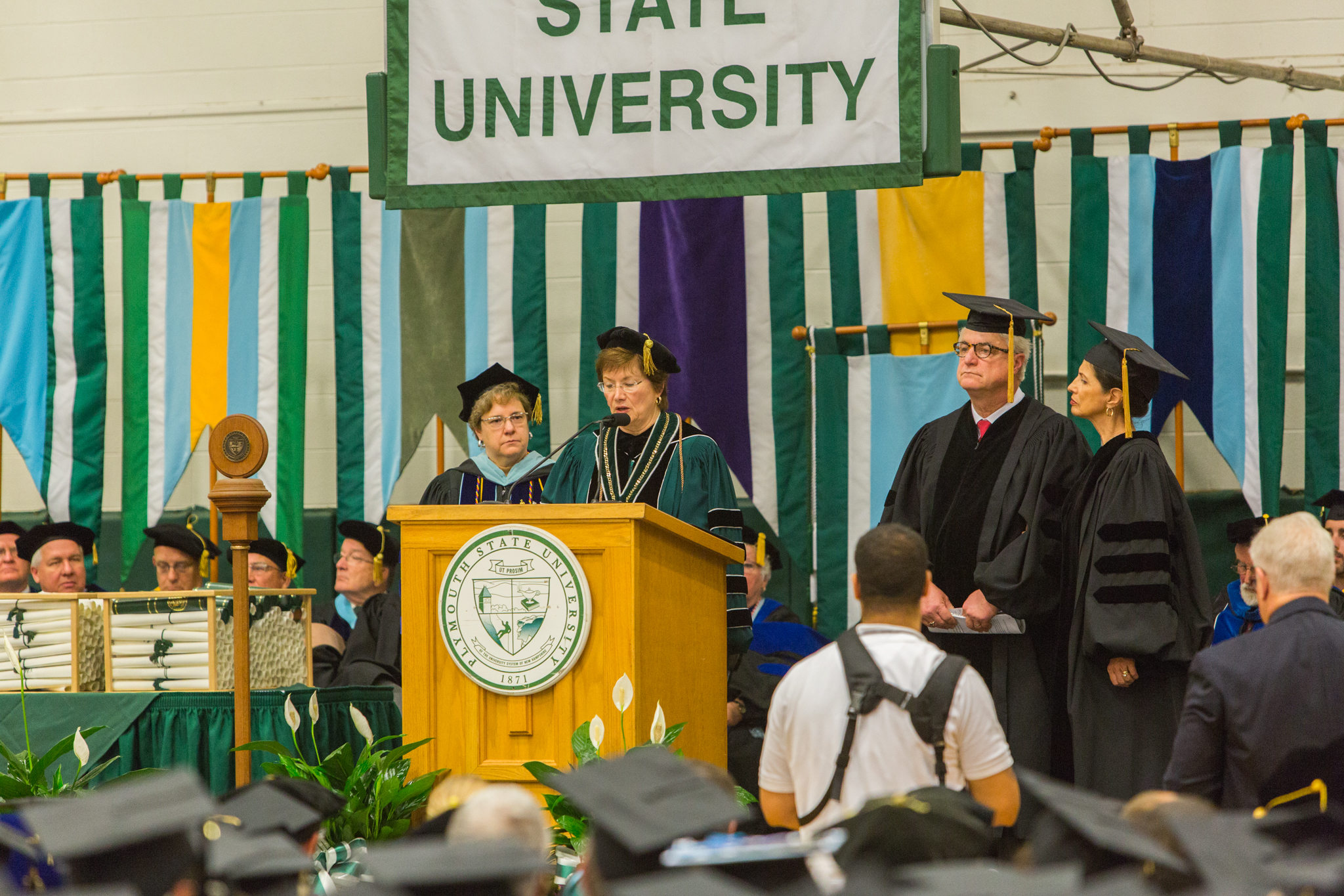 “Today, you join the ranks of those who will support future students to ensure a vibrant PSU for generations to come,” said President Steen at the ceremony. “Students, you have worked hard. You also have received a great gift. Use it well.” Kaleb Hart ’11 photo.