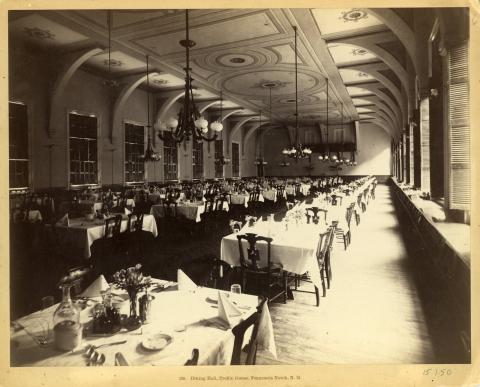 Profile House dining room.