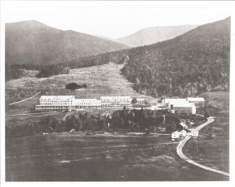 First Glen House with cutting for the Mt. Washington Road, 1880 Larrabee Collection, Photographs, Special Collections, New Hampshire Historical Society, Concord, NH