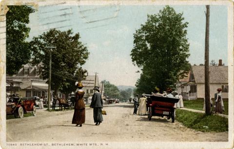 A postcard of Bethlehem Street, Bethlehem, New Hampshire