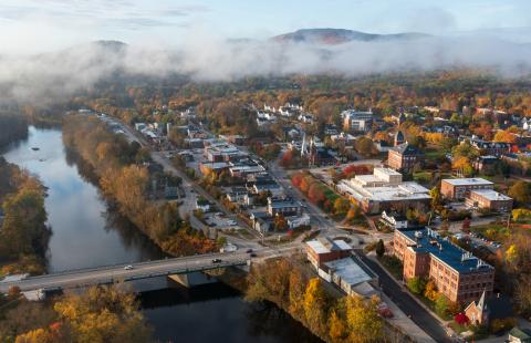 Undergrad students group photo