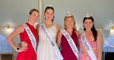 Maddy Hawkes receiving award