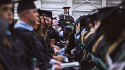 Plymouth 毕业典礼